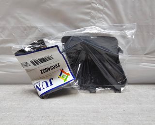 28034032 Tapa de gancho parachoques delantero