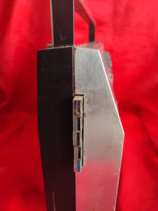 Radio y Casete Antigua Plata y Negro