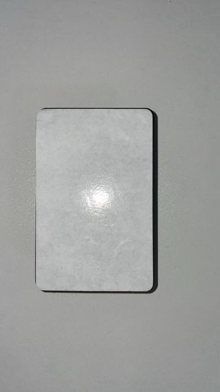 funda silicona, soporte labial y tarjetas