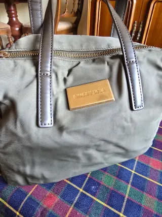 Bolso Bimba y Lola verde militar
