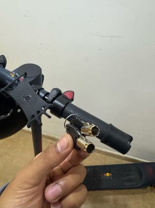 Patinete Eléctrico Red Bull Racing