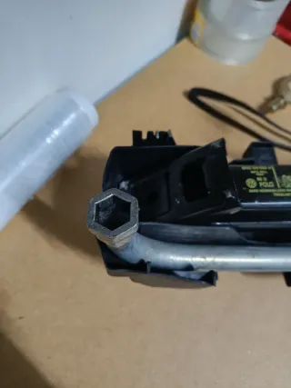 Kit pneu suplente vw polo 6n