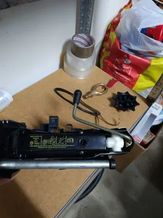 Kit pneu suplente vw polo 6n