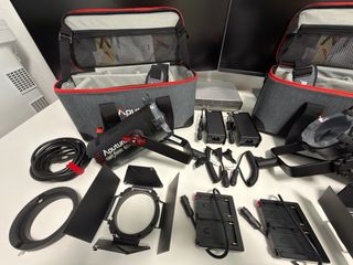 2 APUTURE LS 60x Bi-color + Accesorios