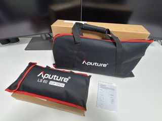 2 APUTURE LS 60x Bi-color + Accesorios