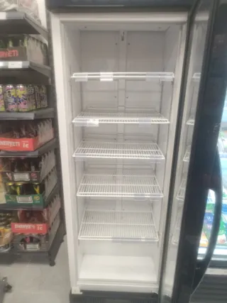 Nevera expositor cristal