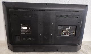 TV LG 32 HD 32LV300 CON PIES Y MANDO