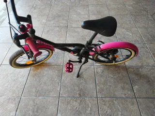 Bicicleta infantil B'TWIN rosa