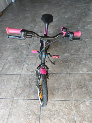 Bicicleta infantil B'TWIN rosa