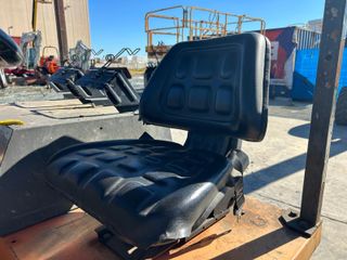 DUMPER AUSA D 250 RMS