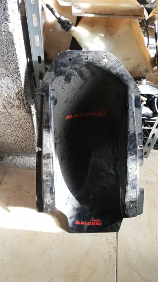 PLASTICHE VARIE YAMAHA TMAX