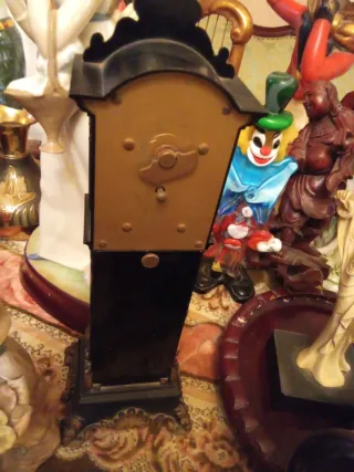 Orologio da terra in legno e metallo