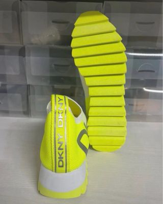 Zapatillas DKNY Talla 37.5