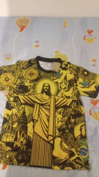 Camiseta Cristo Redentor Brasil Amarilla