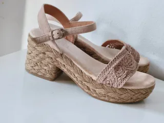 Sandalias cuña esparto nude T.40
