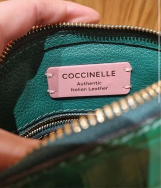 Bolsa Coccinelle verde croco