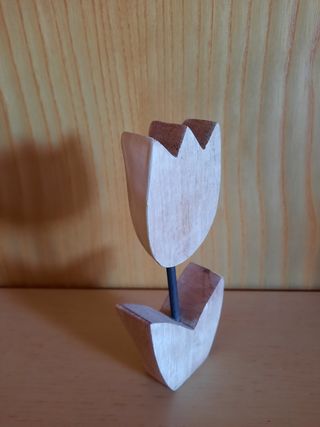Tulipano decorativo in legno
