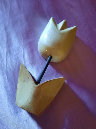 Tulipano decorativo in legno