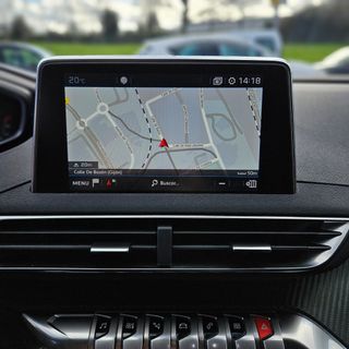 Peugeot 5008 Active 1.6L BlueHDi 88kW (120CV) S&S