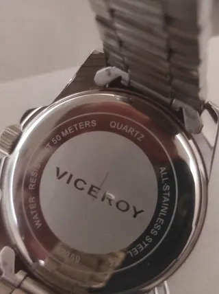 Reloj Viceroy Moments Negro y Plateado