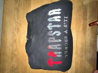 Ropa de marca: Jersey, cortavientos y sudadera