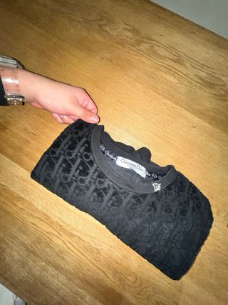 Ropa de marca: Jersey, cortavientos y sudadera