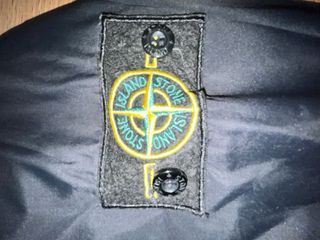 Ropa de marca: Jersey, cortavientos y sudadera