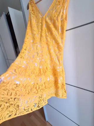 Vestido Michael Kors Amarillo Encaje