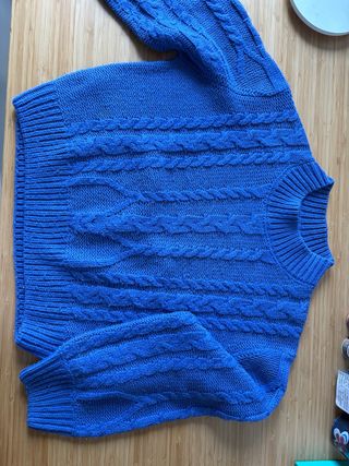 Jersey trenzado azul niña