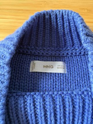 Jersey trenzado azul niña