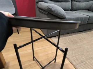 Mesa auxiliar redonda metal