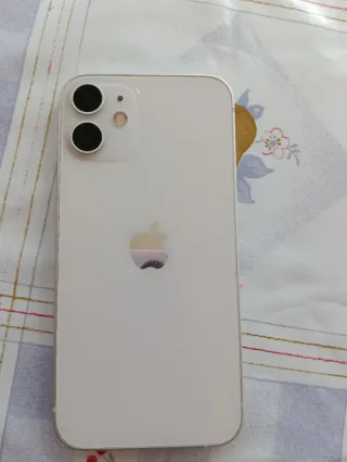 iPhone 12 mini 5G 64GB senza scatola e caricatore