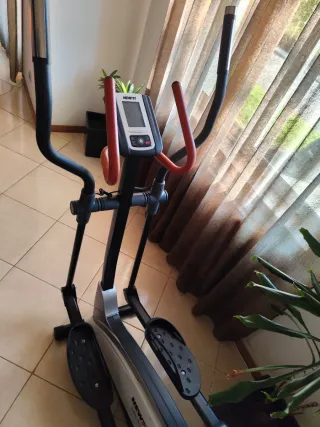 Elíptica Newfit Alpha II