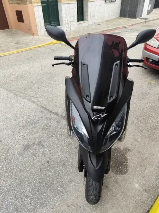 Kymco Xciting 500i R Negra