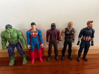 Muñecos Vengadores y DC
