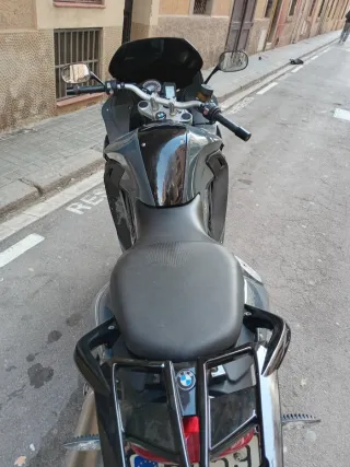 BMW F800 GT Sportbike