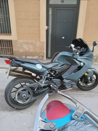 BMW F800 GT Sportbike