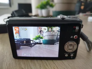 Cámara Panasonic Lumix DMC-TZ7 12x Zoom HD