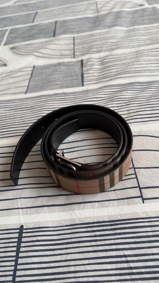 Cinturón Burberry