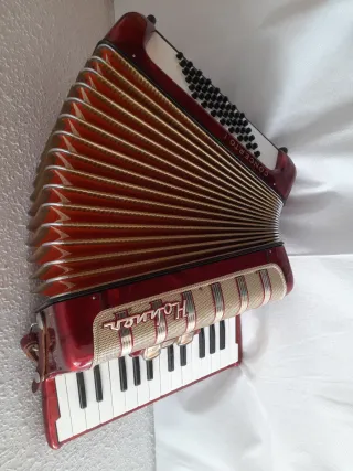 Accordeon Hohner Concerto I da 48 bassi