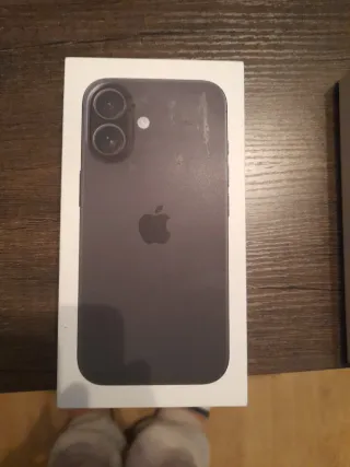 iPhone 16Negro