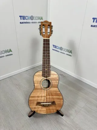 Ukelele soprano Kmise