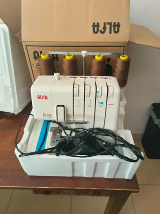 Remalladora Alfa Overlock 8707 Nueva
