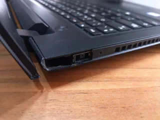 Portátil Lenovo Ideapad 300-15ISK