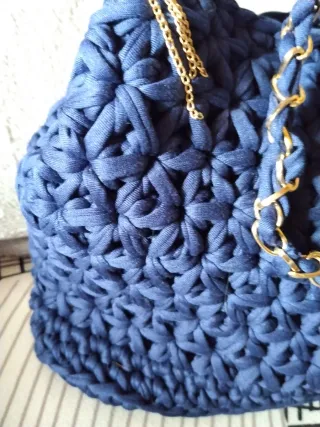 Borsette fettuccia lycra e cotone. Da 28 a 30 euro