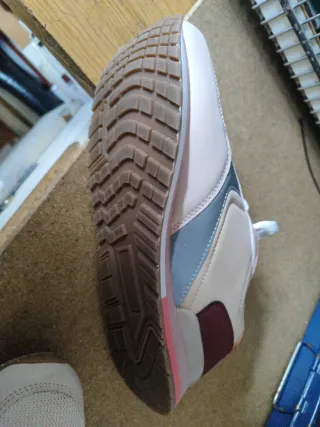 Playeras Mujer Talla 39 Beige y Rosa