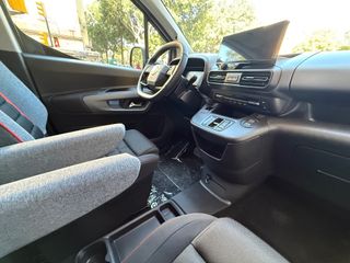 Citroen Berlingo 2026 MAX XTR HDI 130 cv AUTOMATIC