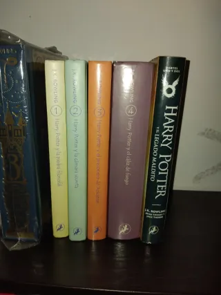 Harry Potter saga 1,2,3,4 y El legado maldito