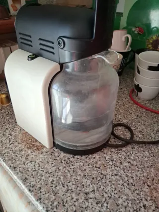 Macchina Caffè Nespresso De'Longhi