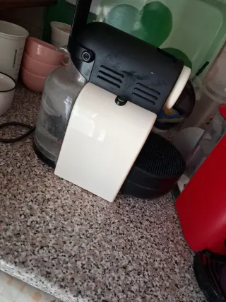 Macchina Caffè Nespresso De'Longhi